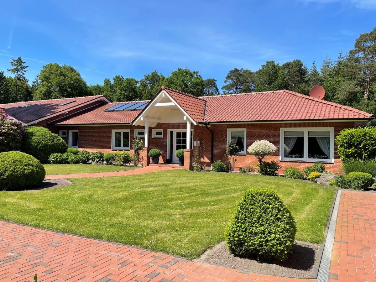 Landhaus Am Wald Mit Garten Mit 1 Schlafnische Und 1 Schlafzimmer เอาริคช์ ภายนอก รูปภาพ